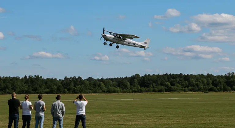 Power-Off 180 Maneuver – A Comprehensive Guide